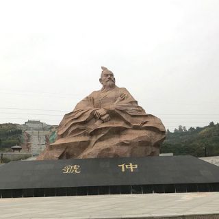 砂巖雕塑制作后期需要注意的養(yǎng)護(hù)方法