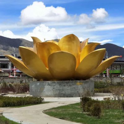 現(xiàn)代不銹鋼金屬雕塑的弘揚(yáng)與關(guān)注點