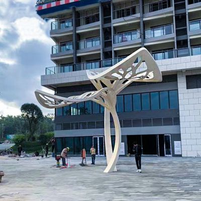 大型廣場(chǎng)不銹鋼抽象樹葉雕塑