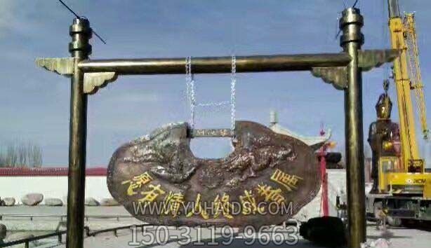 同心鎖雕塑-仿古做舊創(chuàng)意懸掛中的同心鎖雕塑