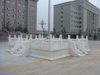 關(guān)于漢白玉升旗臺(tái)你了解多少